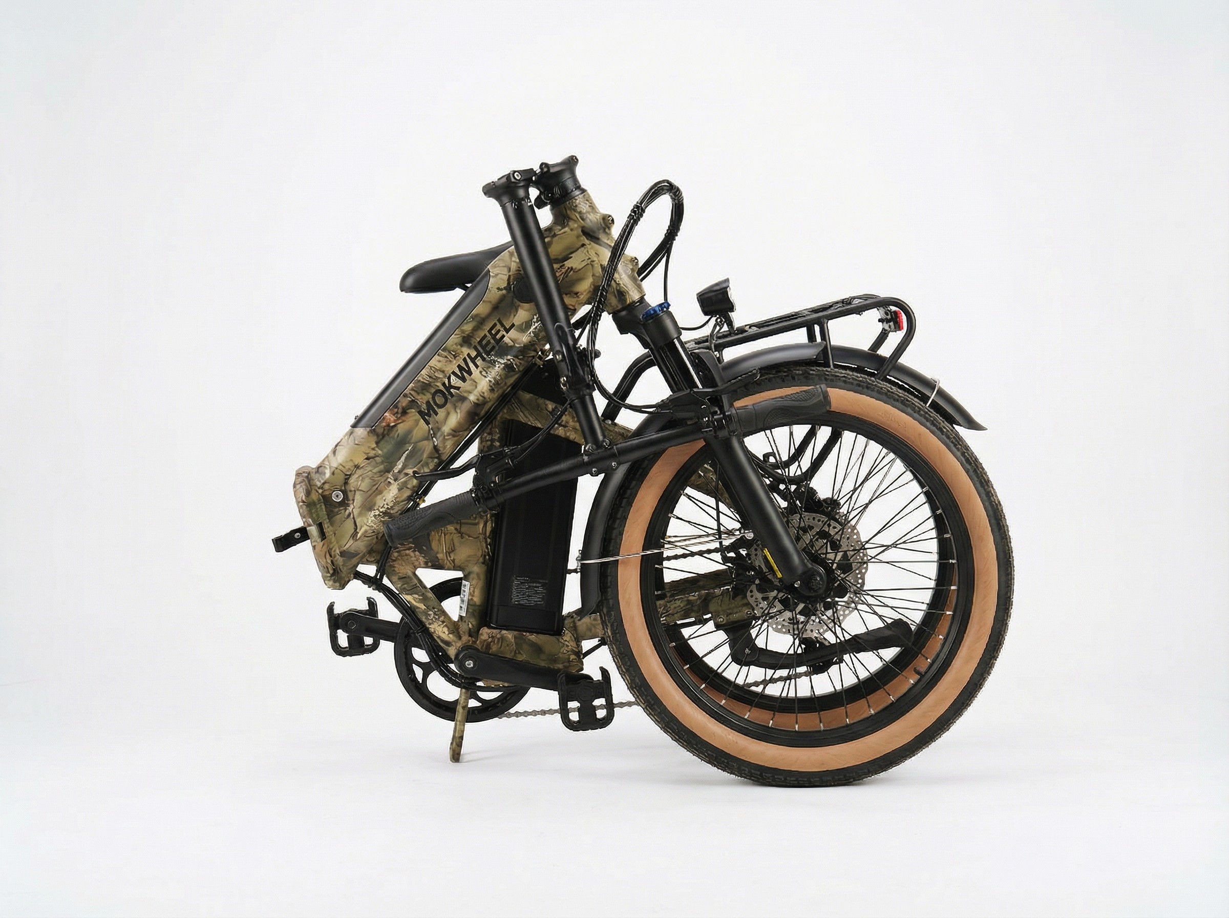 Mokwheel Slate folded for storage