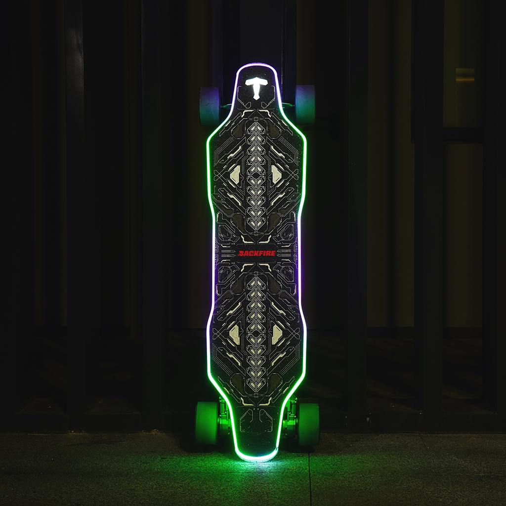 Backfire Zealot X2 Gear Drive Electric Skateboard with Major V3 Remote - Image 2
